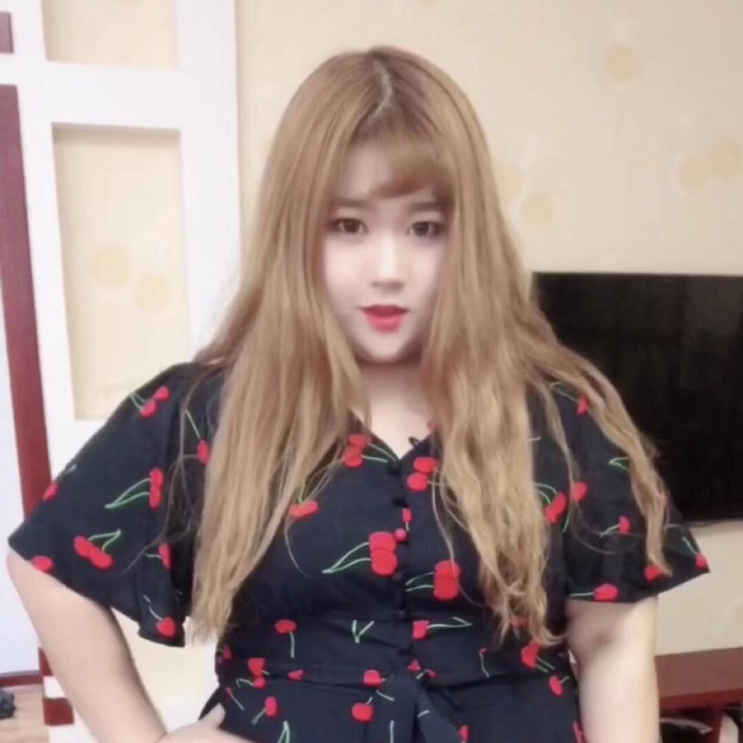 肉嘟嘟的胖莹莹@抖音