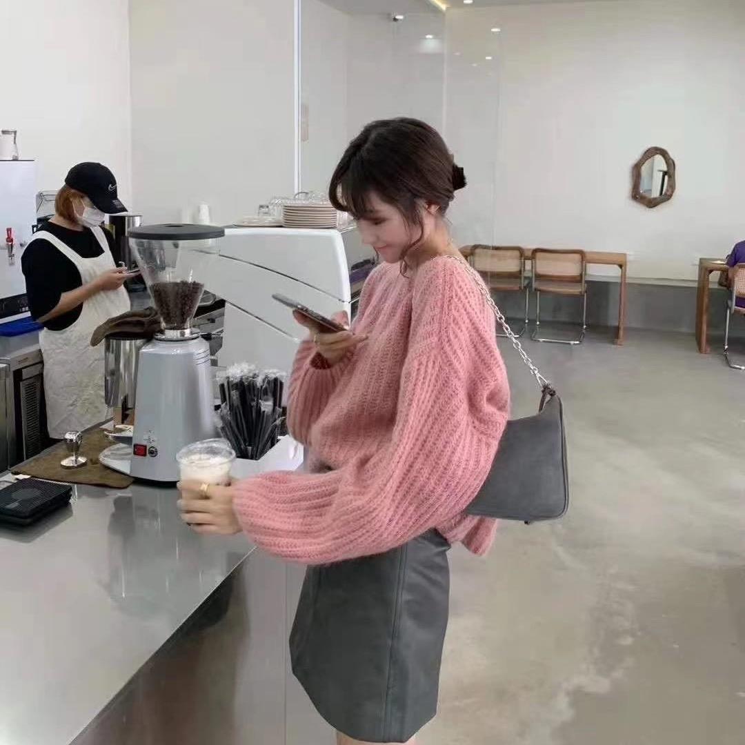 华萱儿服装