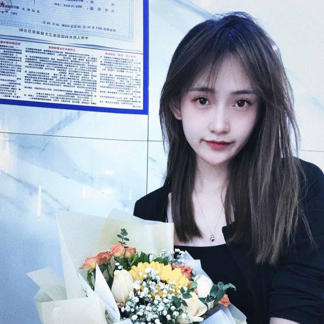 朵朵姐姐🍡🍡🍡@抖音